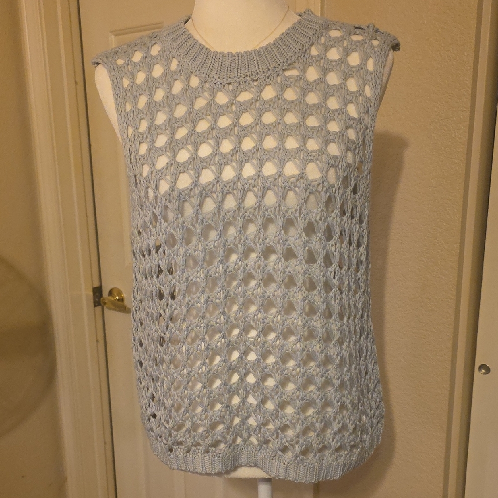 Sleeveless Light Gray Knit Openwork Sweater